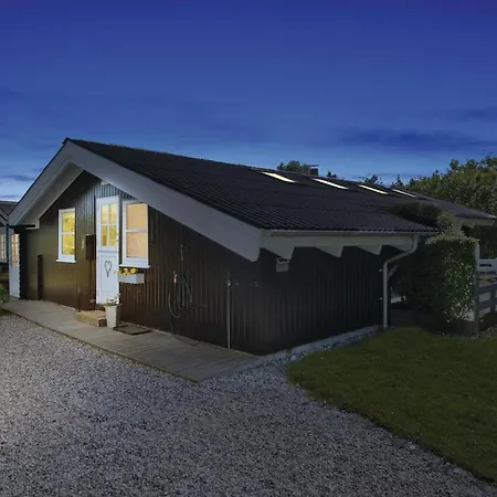 Hébergement de vacances 4 Bedroom In