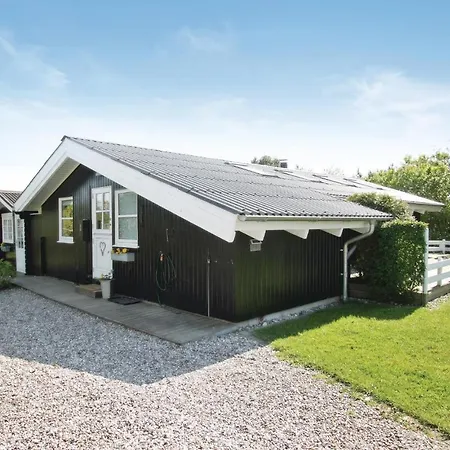 4 Bedroom In Hébergement de vacances Otterup